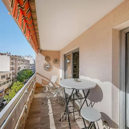 Centre-les Floralies T3/clim/garage/balcon By Hc Appartement